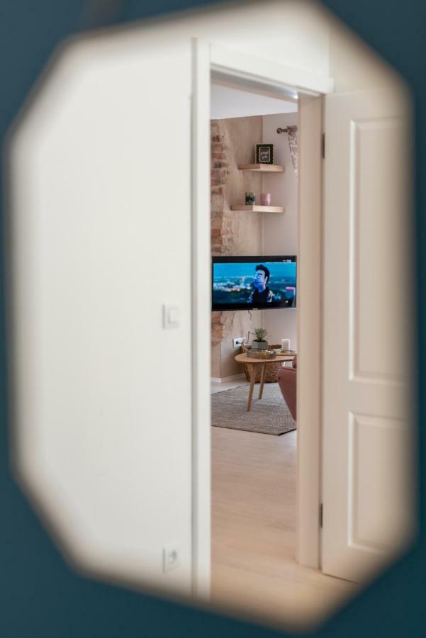 Apartment Aron 特罗吉尔 外观 照片